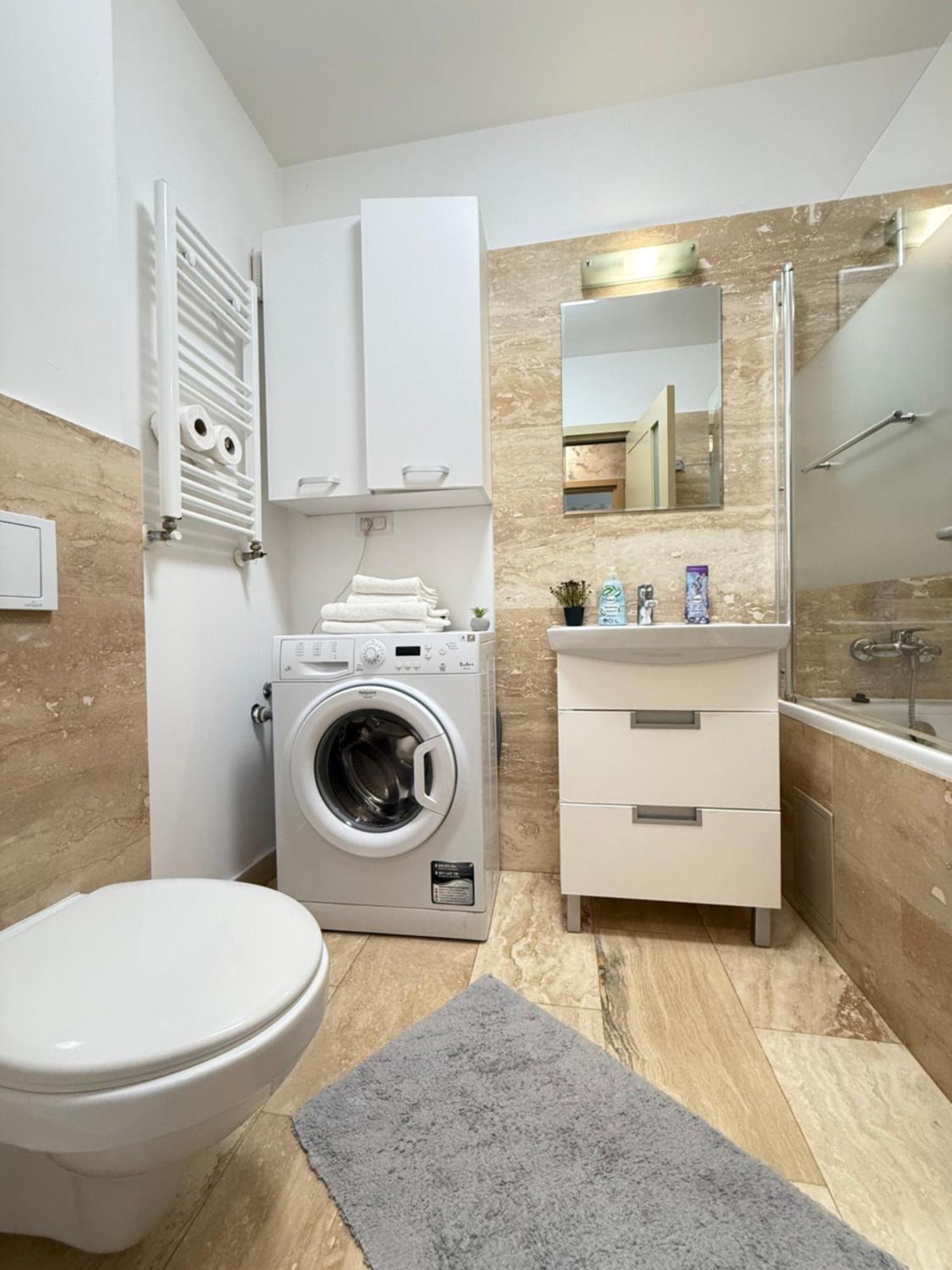 Smart Stay Studio With Free Parking ヤシ エクステリア 写真